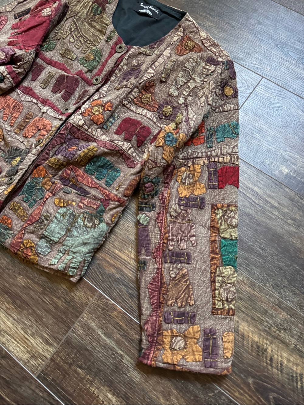 Sacred Threads Elephant Patchwork Jacket Cotton India Boho Art to Wear M